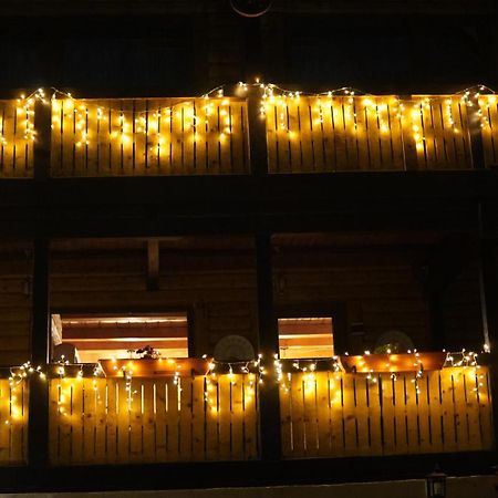 Cabana "Trei Brazi " Retezat Rîu de Mori Buitenkant foto